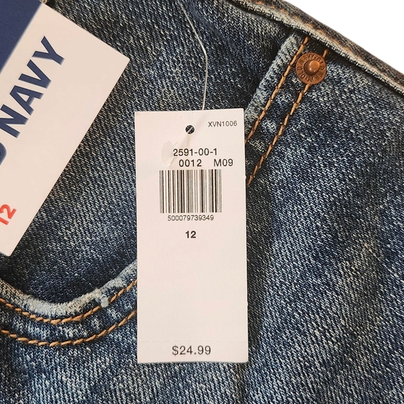 BNWOT Old Navy Girls' Denim Shorts – S 12 High Rise, Adjustable Waist Lace Trim. - Picture 4 of 8